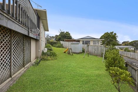 Photo of property in 17 Sherie Place, Howick, Auckland, 2014