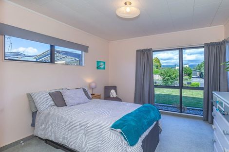 Photo of property in 17 Avon Street, Levin, 5510