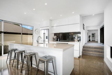 Photo of property in 57 Wainui Avenue, Point Chevalier, Auckland, 1022
