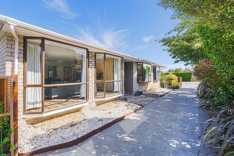 Photo of property in 176 Halswell Junction Road, Halswell, Christchurch, 8025