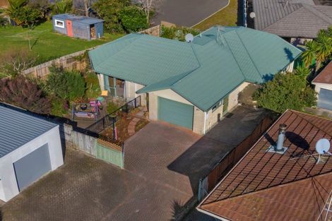 Photo of property in 37b Percy Road, Papamoa Beach, Papamoa, 3118