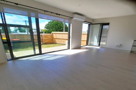 Photo of property in 69b Astley Avenue, New Lynn, Auckland, 0600