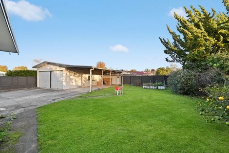 Photo of property in 18 Oakfield Crescent, Pukete, Hamilton, 3200