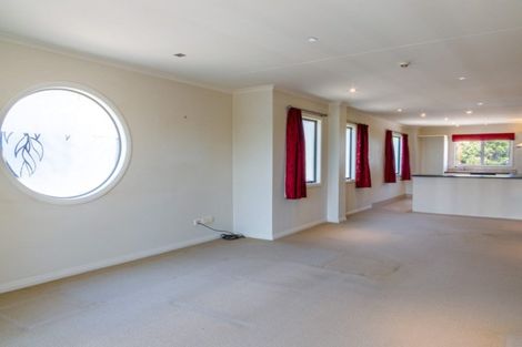 Photo of property in White Isle Apartments, 8/23 Quay Street, Whakatane, 3120