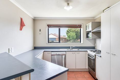 Photo of property in 14 Farnborough Drive, Nawton, Hamilton, 3200