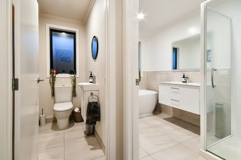 Photo of property in 96 Hitchen Road, Pokeno, 2402