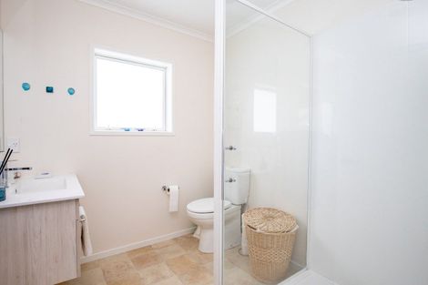 Photo of property in 59 Darlington Street, Ngatea, 3503