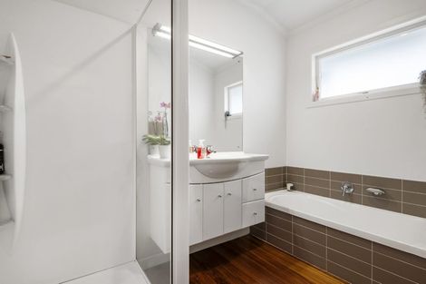 Photo of property in 6 Manuwai Road, Torbay, Auckland, 0630