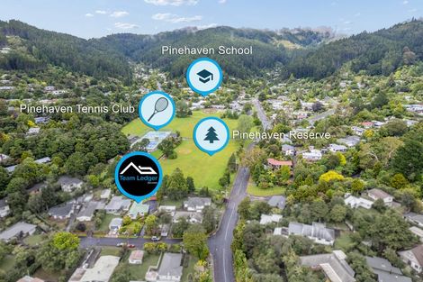 Photo of property in 4 Birch Grove, Pinehaven, Upper Hutt, 5019