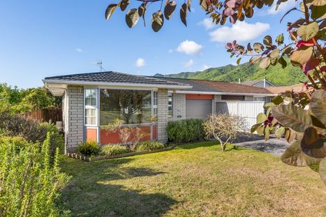 Photo of property in 23a Kapanui Road, Waikanae, 5036