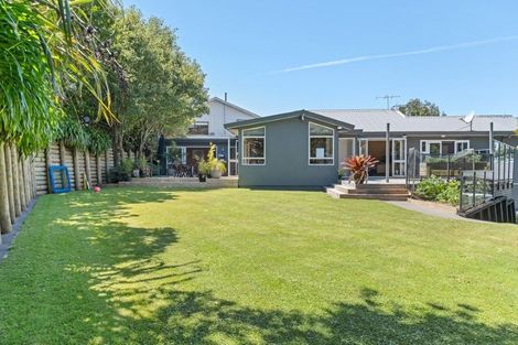 Photo of property in 12a Sycamore Grove, Lower Vogeltown, New Plymouth, 4310