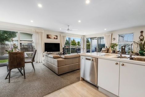 Photo of property in 21 Ashdown Way, Rolleston, 7615