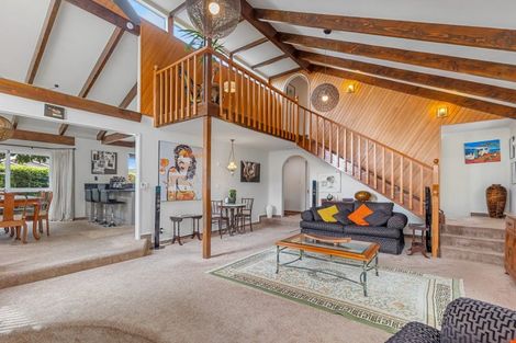 Photo of property in 58 Highbury Drive, Levin, 5510