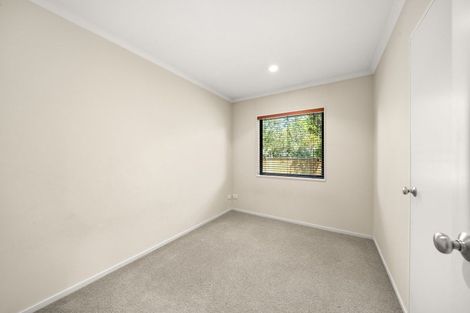 Photo of property in 77 Reading Street, Greytown, 5712