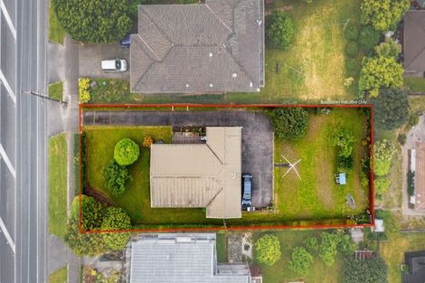 Photo of property in 207 Hobsonville Road, Hobsonville, Auckland, 0618