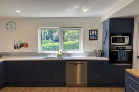 Photo of property in 69 Duncansby Road, Stanmore Bay, Whangaparaoa, 0932