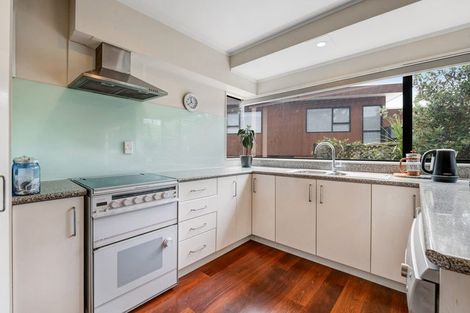 Photo of property in 1/2 Carl Place, Unsworth Heights, Auckland, 0632