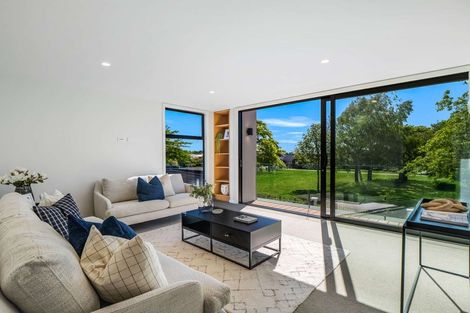 Photo of property in 10 Saint James Place, Rangiora, 7400