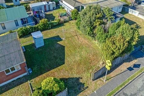 Photo of property in Clifton School, 71 Taumaihi Street, Bulls, 4818