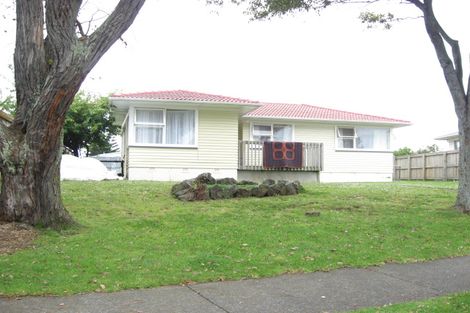 Photo of property in 78 Windrush Close, Mangere, Auckland, 2022
