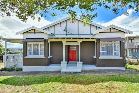 Photo of property in 9 Prospect Terrace, Pukekohe, 2120