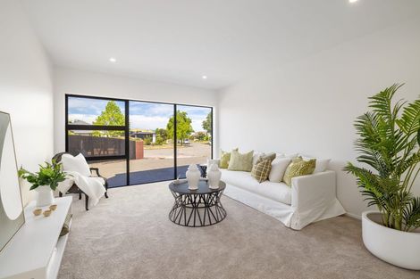 Photo of property in 32 O'connor Place, Burnside, Christchurch, 8053