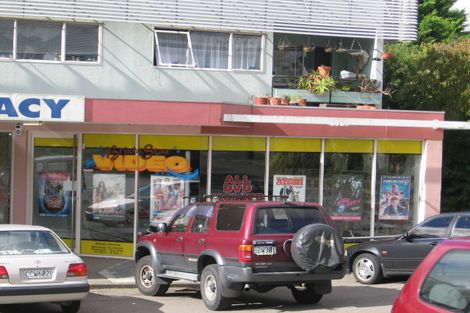 Photo of property in 13/80 Bruce Mclaren Road, Henderson, Auckland, 0612