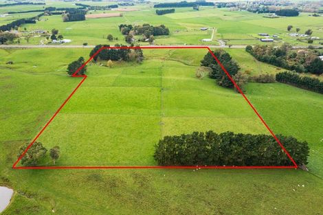 Photo of property in 1797 State Highway 3, Awahuri, Palmerston North, 4479