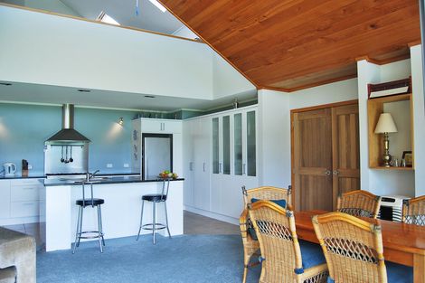 Photo of property in 87 Hurndall Street East, Maungaturoto, 0520