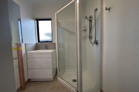 Photo of property in 25 Ward Crescent, Te Atatu Peninsula, Auckland, 0610