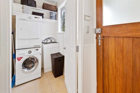 Photo of property in 31 Village Way, Ardmore, Papakura, 2582