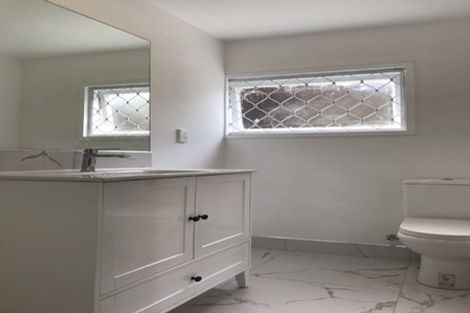 Photo of property in 1/189 Landscape Road, Mount Eden, Auckland, 1024