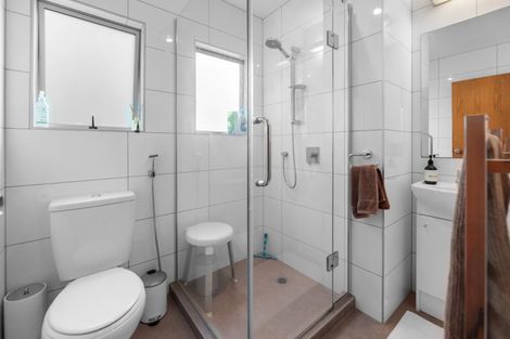 Photo of property in 299 Titirangi Road, Titirangi, Auckland, 0604