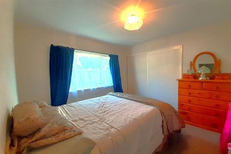 Photo of property in 1/11 Hollyford Avenue, Bryndwr, Christchurch, 8053