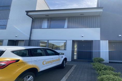 Photo of property in 3/2 Stone Street, Miramar, Wellington, 6022