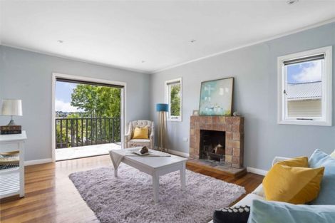 Photo of property in 1/40 Carlisle Road, Browns Bay, Auckland, 0630