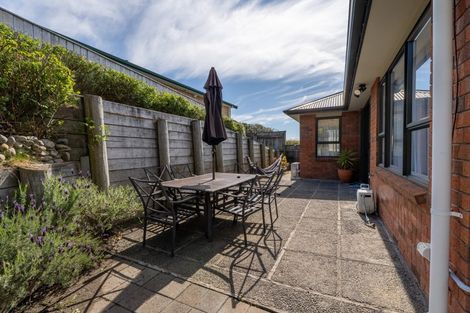Photo of property in 42 Tongariro Drive, Aotea, Porirua, 5024