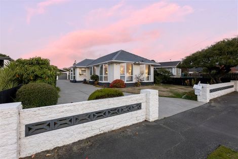 Photo of property in 92 Mooray Avenue, Bishopdale, Christchurch, 8053
