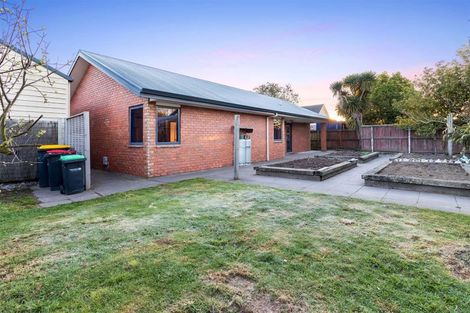 Photo of property in 6b Fovant Street, Russley, Christchurch, 8042