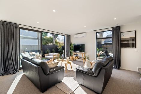 Photo of property in 93 Innes Road, St Albans, Christchurch, 8052