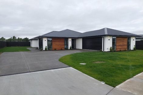 Photo of property in 9 Merino Crescent, Kirwee, 7571