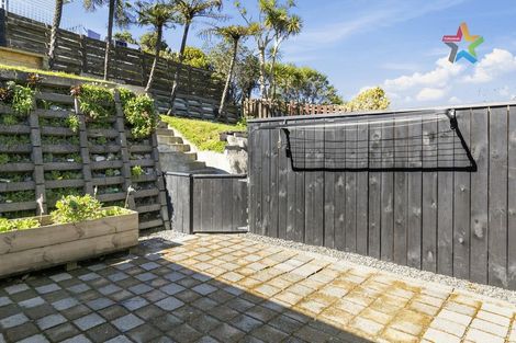 Photo of property in 43a Cypress Drive, Maungaraki, Lower Hutt, 5010