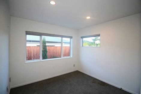 Photo of property in 33 Nobilo Road, Kumeu, 0810