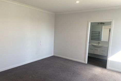 Photo of property in 19 Welsh Road, Winton, 9720