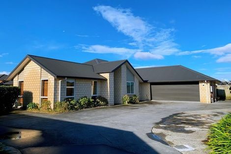 Photo of property in 8 Sutherland Court, Flagstaff, Hamilton, 3210