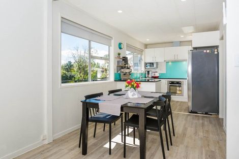 Photo of property in 47 Cockayne Crescent, Sunnynook, Auckland, 0620