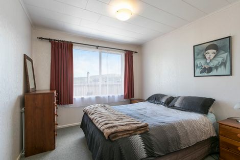 Photo of property in 26 Kingsley Street, Stokes Valley, Lower Hutt, 5019