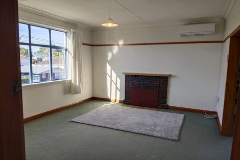 Photo of property in 10 Weymouth Street, New Plymouth, 4310