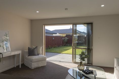 Photo of property in 73 Rannoch Drive, Broomfield, Christchurch, 8042