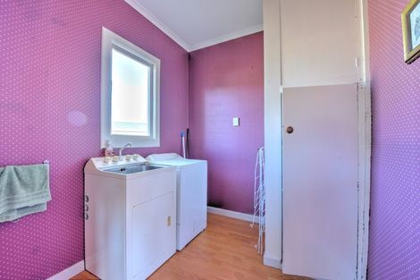 Photo of property in 56 Blaydon Street, Waikaia, 9778